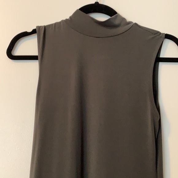 Midi olive green dress - Picture 2 of 2